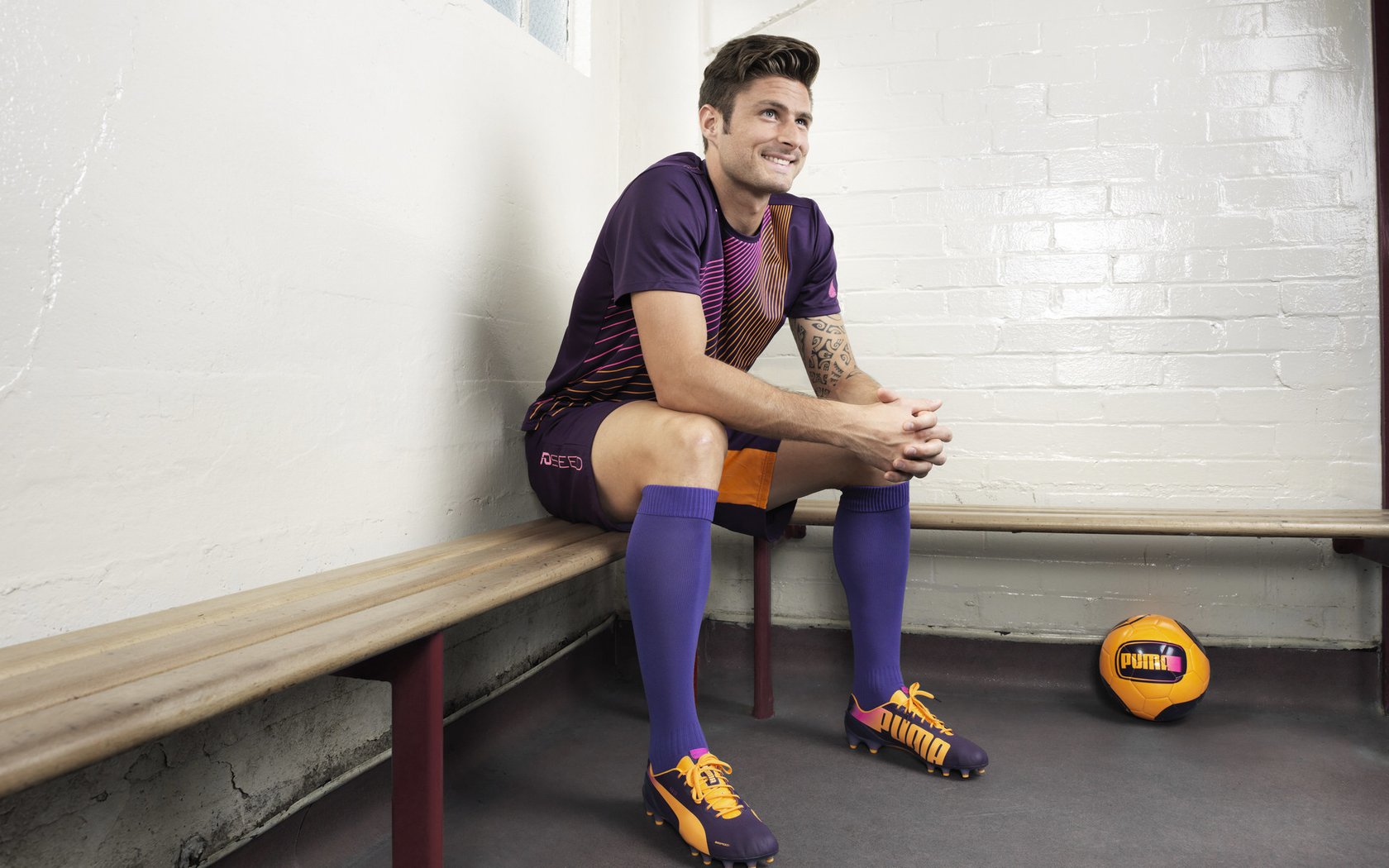 蝶泳配速策略愈加成熟有效，蝶泳的配合技术